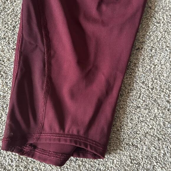 Lululemon Train Times Crop (17") Cherry Red - Picture 9 of 11